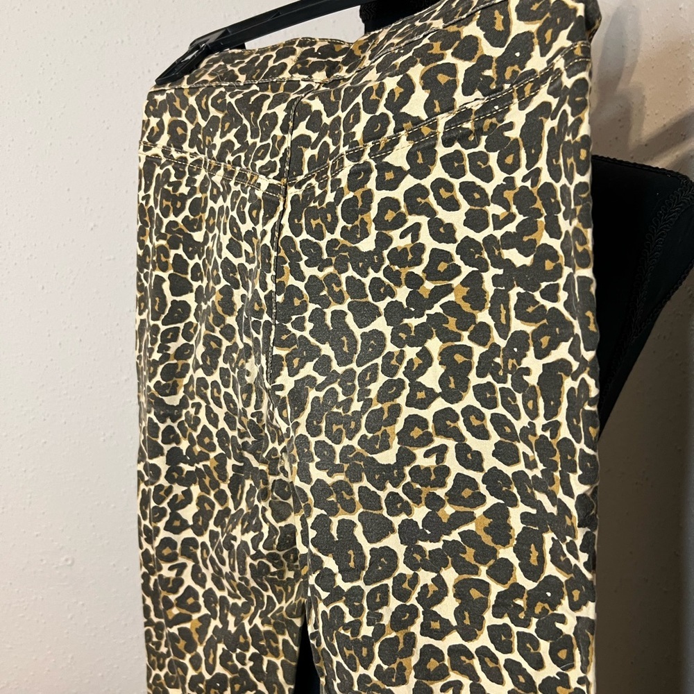 We The Free Leopard Skinny Jeans - Picture 9 of 11